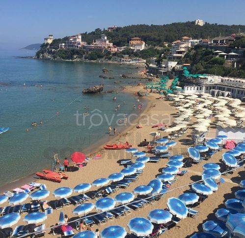 appartamento in vendita a Rosignano Marittimo in zona Castiglioncello
