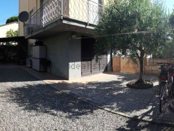 appartamento in vendita a Rosignano Marittimo in zona Vada