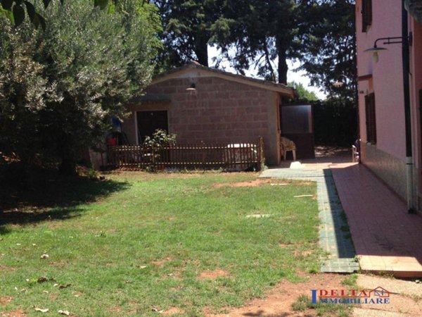 casa indipendente in vendita a Rosignano Marittimo in zona Castiglioncello