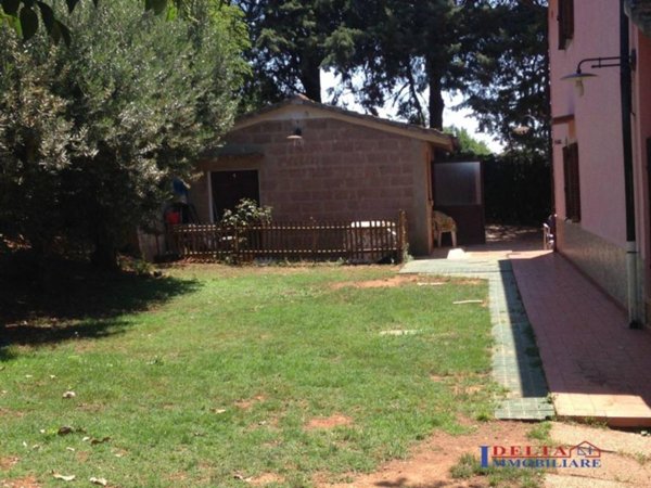 casa indipendente in vendita a Rosignano Marittimo in zona Castiglioncello