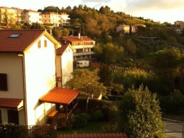 appartamento in vendita a Rosignano Marittimo in zona Nibbiaia