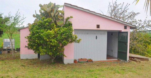 locale di sgombero in vendita a Rosignano Marittimo