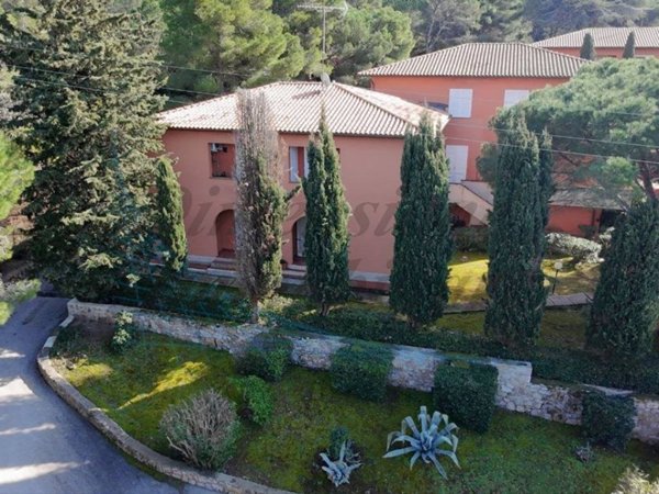 appartamento in vendita a Rosignano Marittimo in zona Castiglioncello