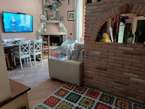 appartamento in vendita a Rosignano Marittimo in zona Nibbiaia