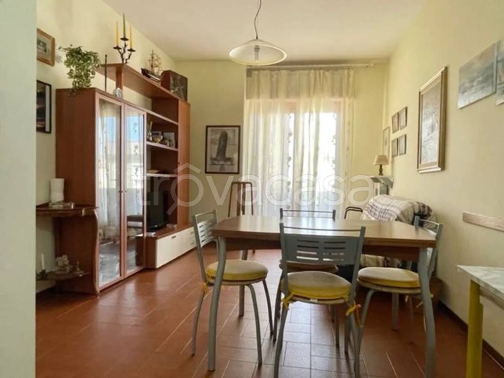appartamento in vendita a Rosignano Marittimo in zona Vada