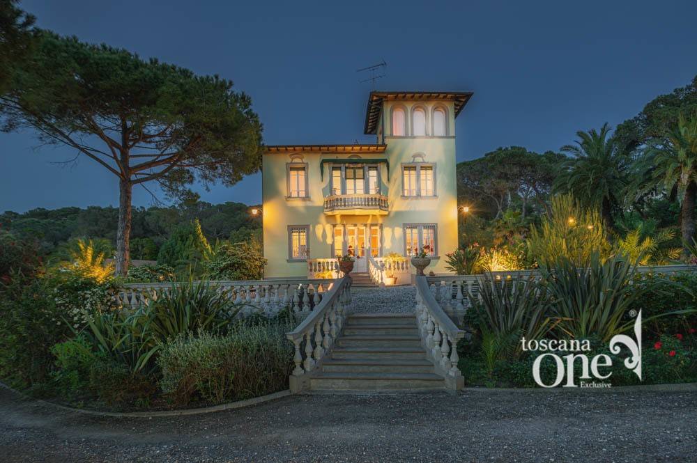 casa indipendente in vendita a Rosignano Marittimo in zona Castiglioncello
