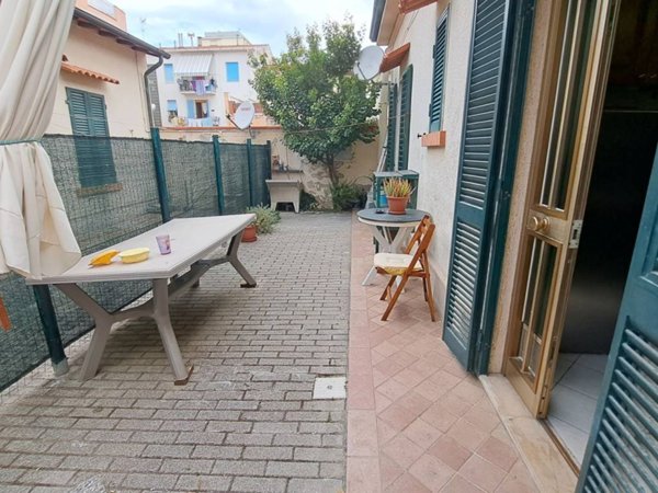 casa indipendente in vendita a Rosignano Marittimo in zona Rosignano Solvay