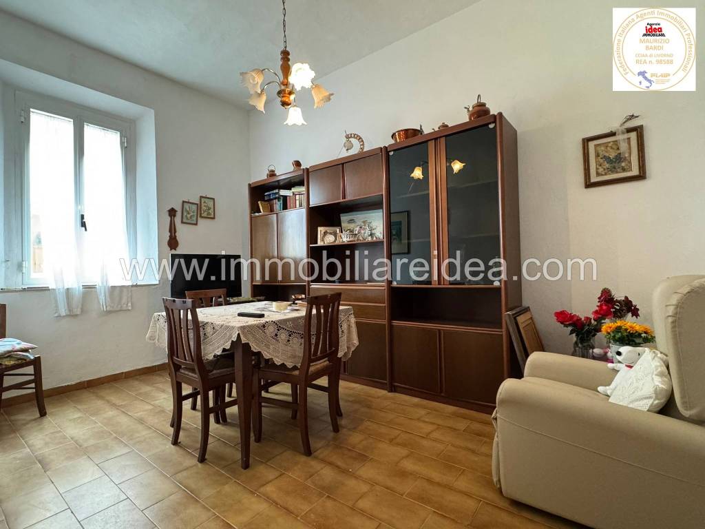 casa indipendente in vendita a Rosignano Marittimo in zona Rosignano Solvay