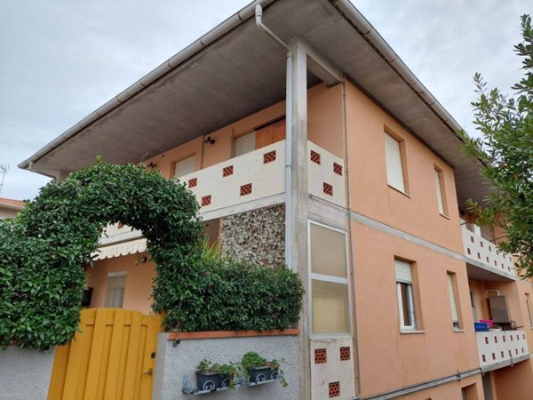 appartamento in vendita a Rosignano Marittimo in zona Rosignano Solvay