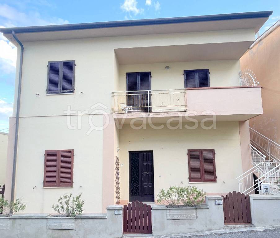 appartamento in vendita a Rosignano Marittimo in zona Castiglioncello