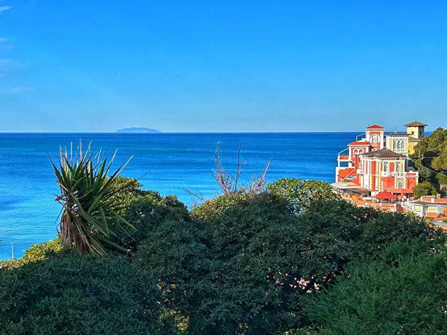 casa indipendente in vendita a Rosignano Marittimo in zona Castiglioncello