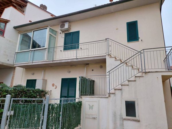 appartamento in vendita a Rosignano Marittimo in zona Rosignano Solvay