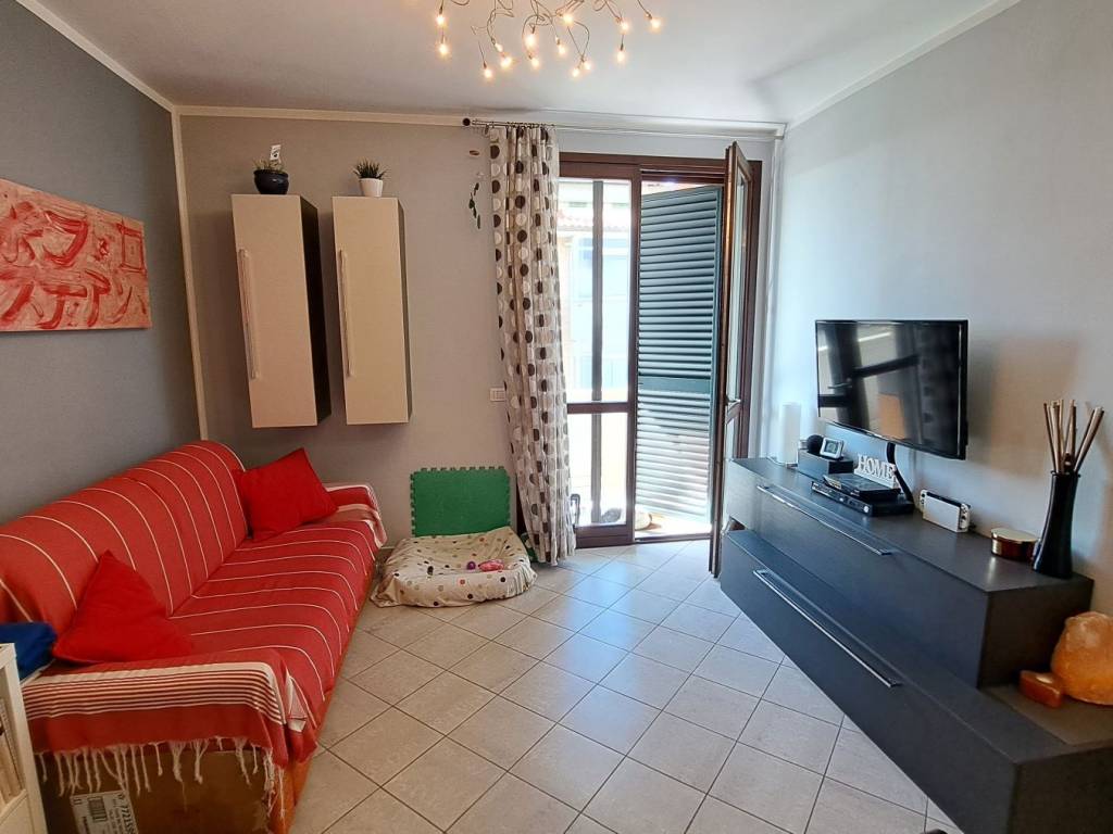 appartamento in vendita a Rosignano Marittimo in zona Rosignano Solvay