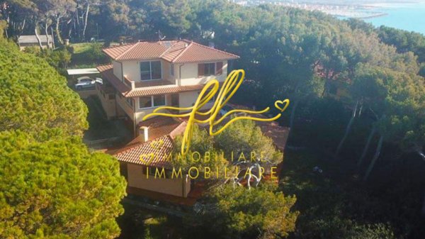 casa indipendente in vendita a Rosignano Marittimo in zona Castiglioncello