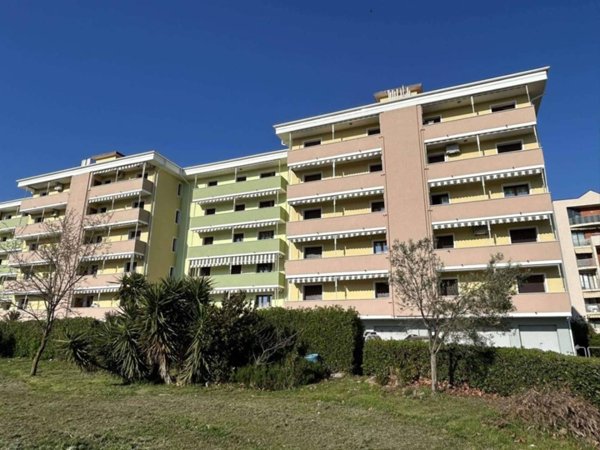 appartamento in vendita a Rosignano Marittimo in zona Rosignano Solvay