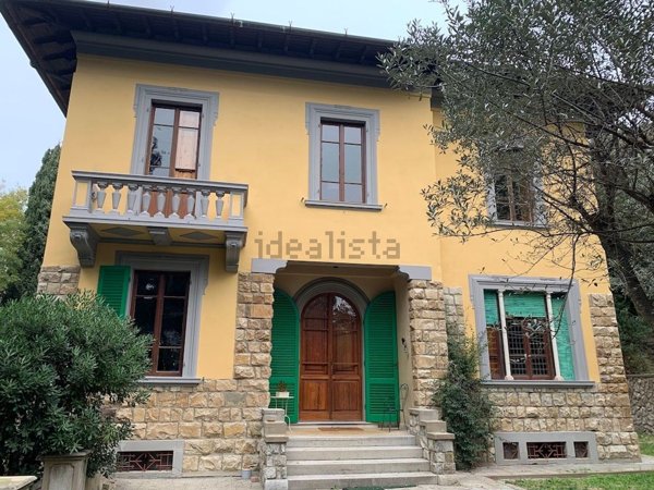 casa indipendente in vendita a Rosignano Marittimo