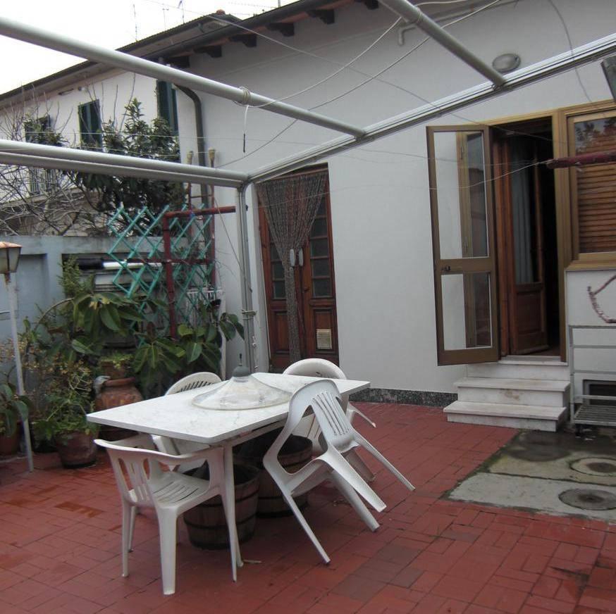 casa indipendente in vendita a Rosignano Marittimo in zona Castiglioncello