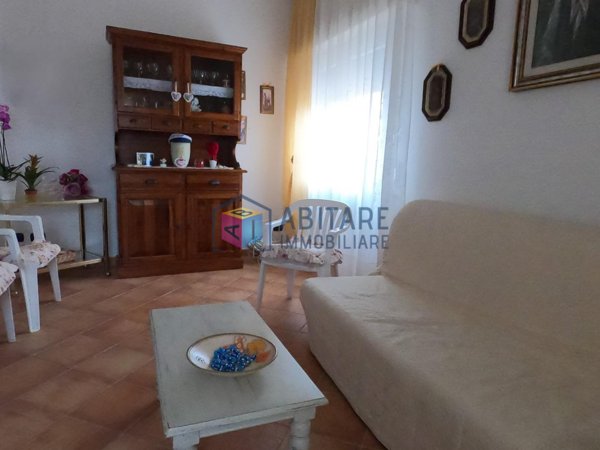 casa indipendente in vendita a Rosignano Marittimo in zona Vada