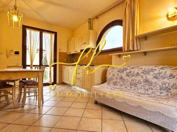 appartamento in vendita a Rosignano Marittimo in zona La Mazzanta