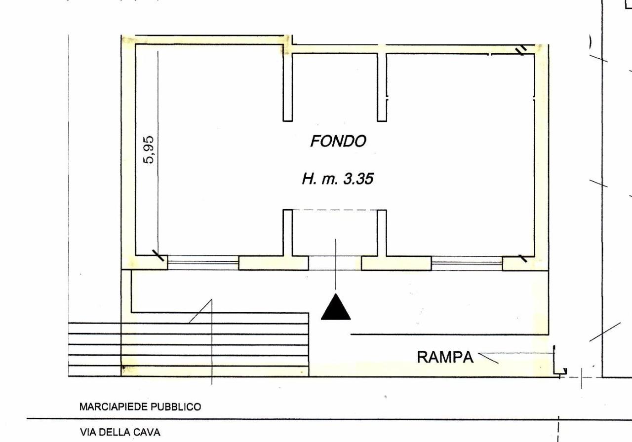 negozio in vendita a Rosignano Marittimo in zona Rosignano Solvay