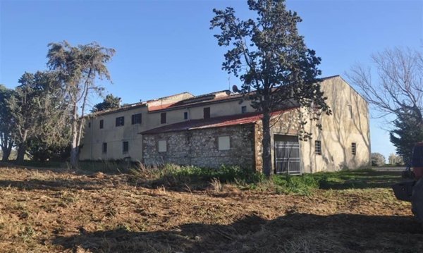 casa indipendente in vendita a Rosignano Marittimo in zona Vada