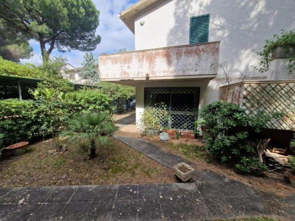 appartamento in vendita a Rosignano Marittimo in zona Vada