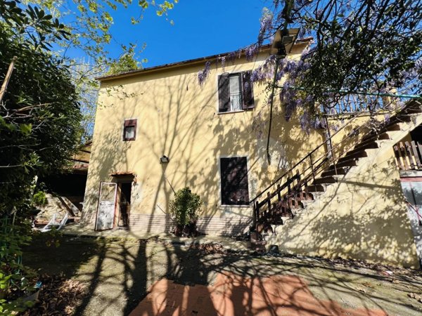 casa indipendente in vendita a Rosignano Marittimo