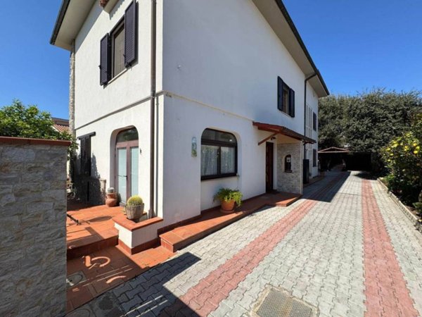 casa indipendente in vendita a Rosignano Marittimo in zona Rosignano Solvay