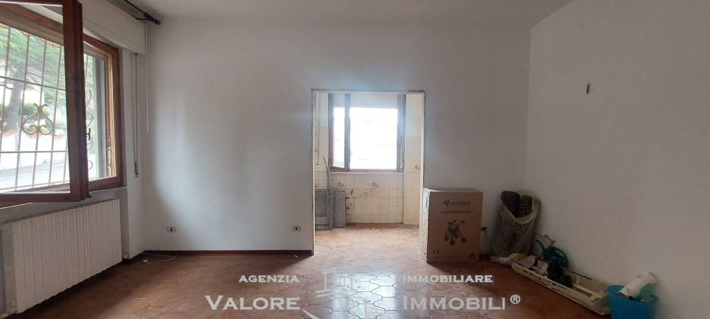 casa indipendente in vendita a Rosignano Marittimo in zona Gabbro