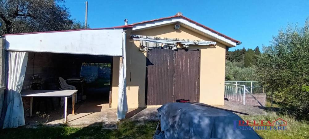 casa indipendente in vendita a Rosignano Marittimo