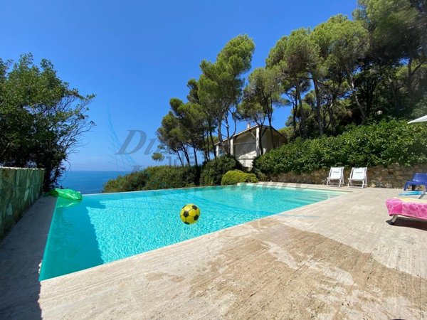 casa indipendente in vendita a Rosignano Marittimo