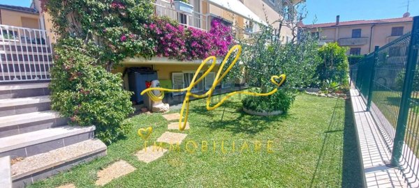 casa indipendente in vendita a Rosignano Marittimo in zona Rosignano Solvay