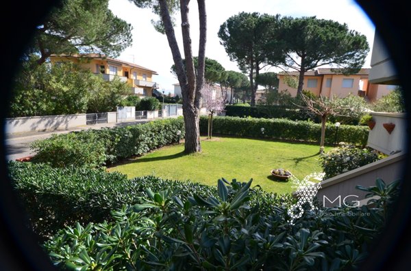 appartamento in vendita a Rosignano Marittimo in zona Vada