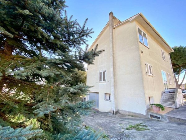 casa indipendente in vendita a Rosignano Marittimo in zona Rosignano Solvay