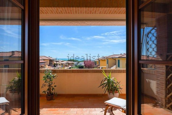 casa indipendente in vendita a Rosignano Marittimo in zona Castiglioncello