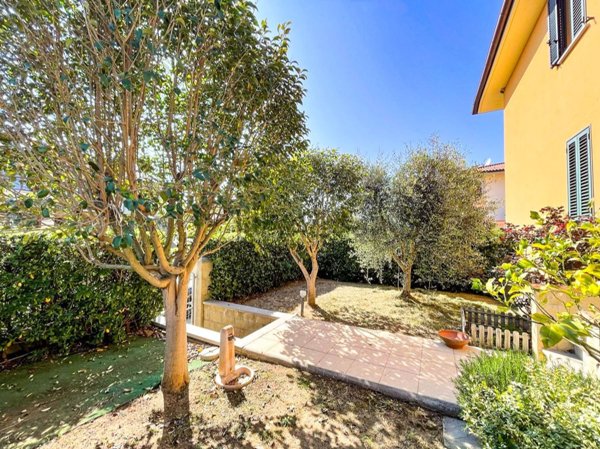 appartamento in vendita a Rosignano Marittimo in zona Rosignano Solvay