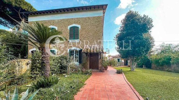 casa indipendente in vendita a Rosignano Marittimo