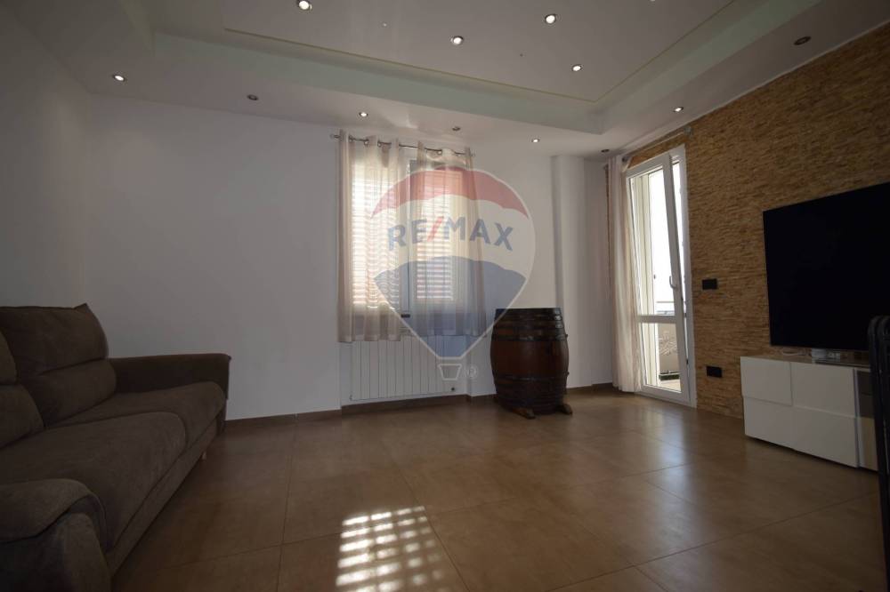 appartamento in vendita a Rosignano Marittimo in zona Rosignano Solvay