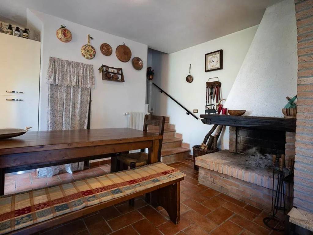 appartamento in vendita a Rosignano Marittimo in zona Gabbro