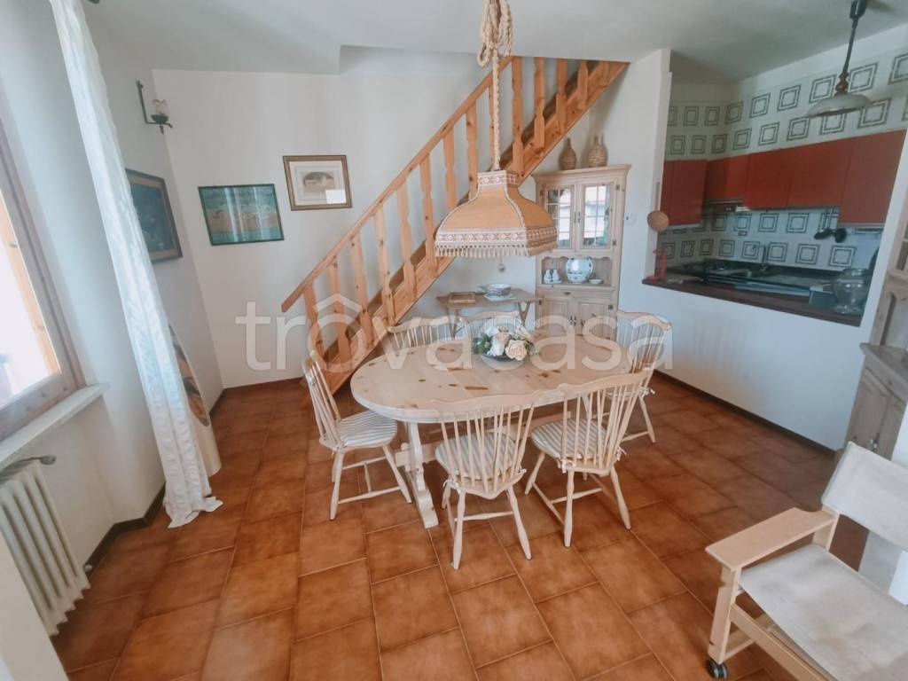appartamento in vendita a Rosignano Marittimo in zona Castiglioncello