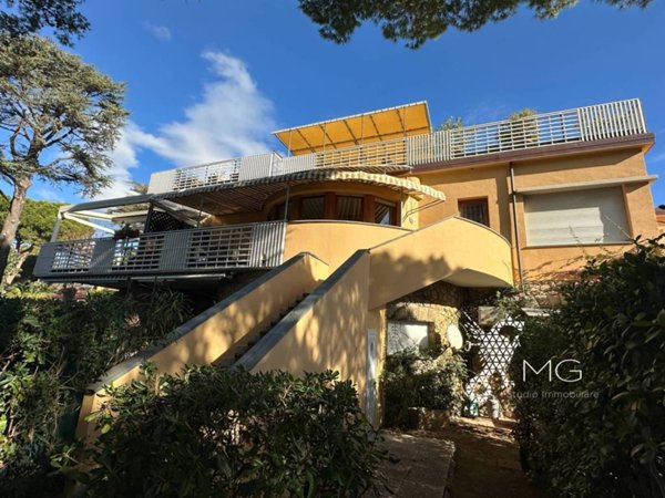 appartamento in vendita a Rosignano Marittimo in zona Castiglioncello