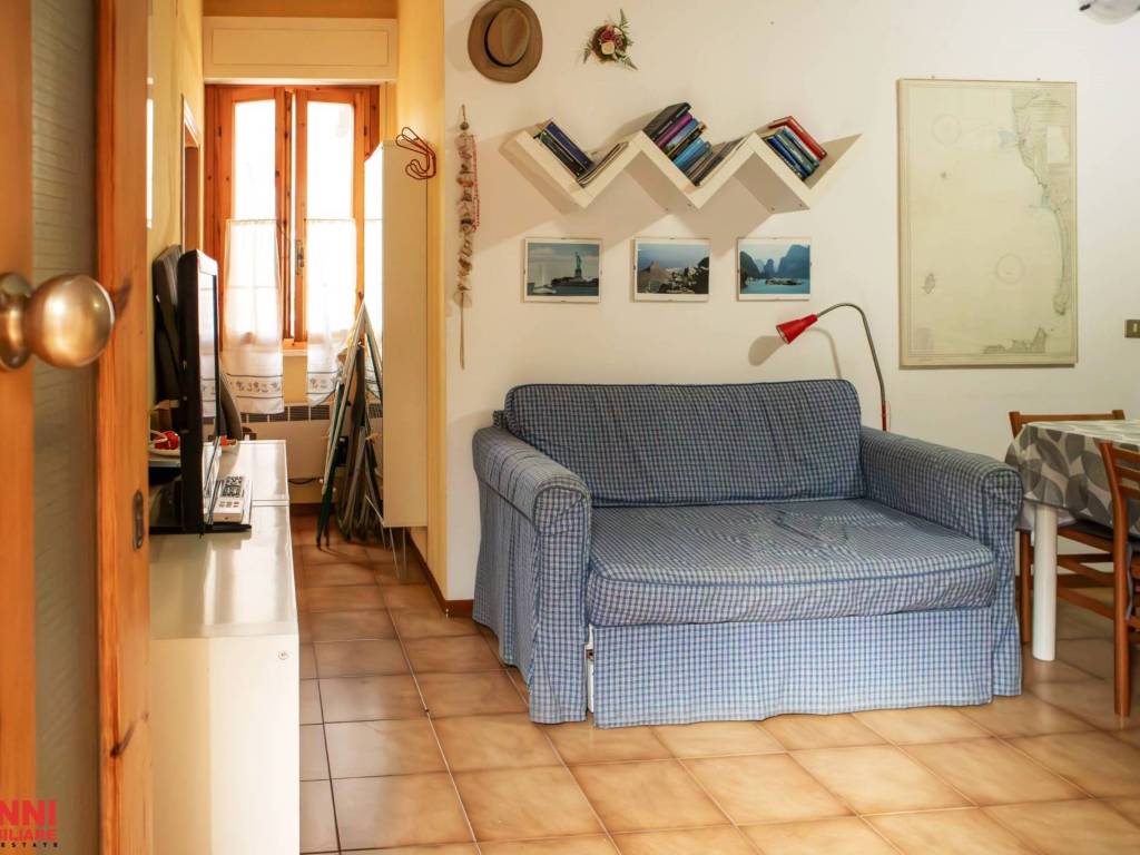 appartamento in vendita a Rosignano Marittimo in zona Vada