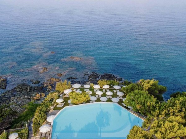 casa indipendente in vendita a Rosignano Marittimo in zona Castiglioncello