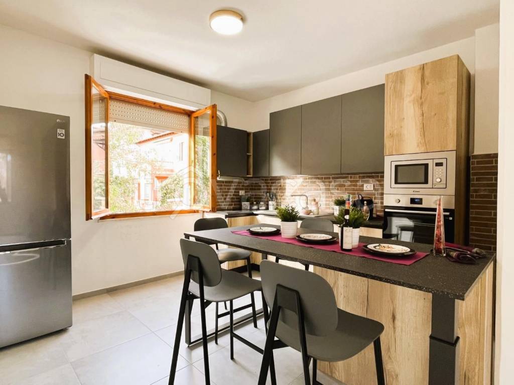 appartamento in vendita a Rosignano Marittimo in zona Castiglioncello
