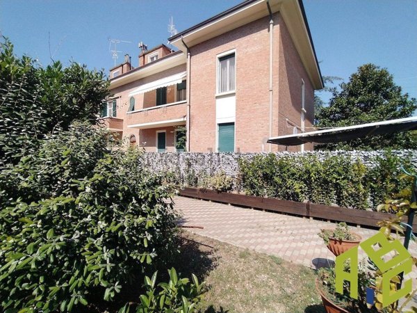 appartamento in vendita a Rosignano Marittimo in zona Rosignano Solvay