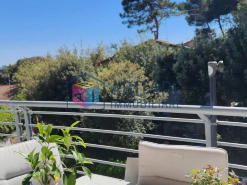 appartamento in vendita a Rosignano Marittimo in zona Castiglioncello