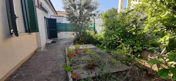 casa indipendente in vendita a Rosignano Marittimo in zona Rosignano Solvay