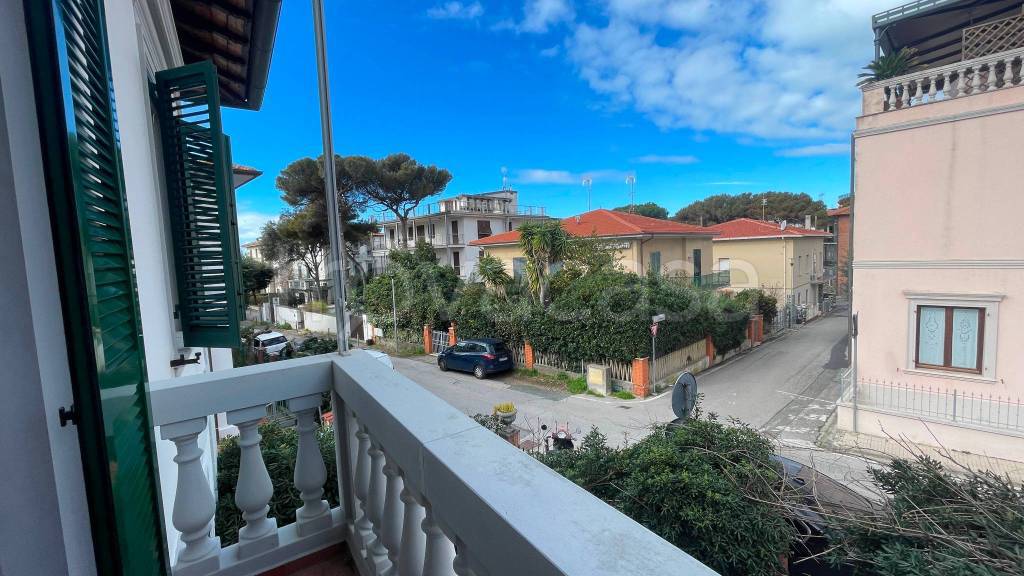 appartamento in vendita a Rosignano Marittimo in zona Castiglioncello