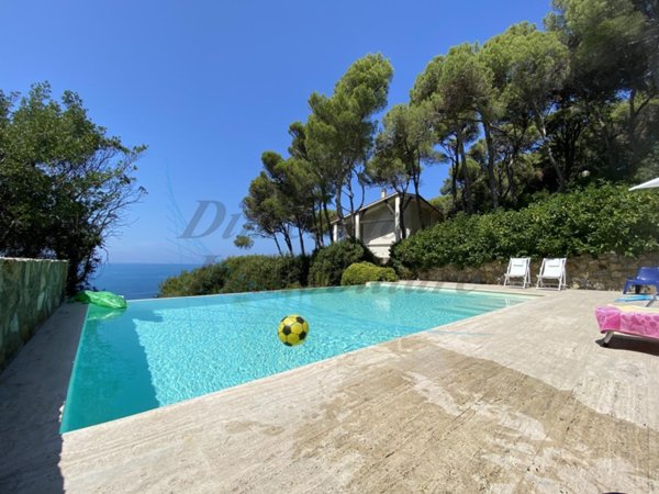 casa indipendente in vendita a Rosignano Marittimo