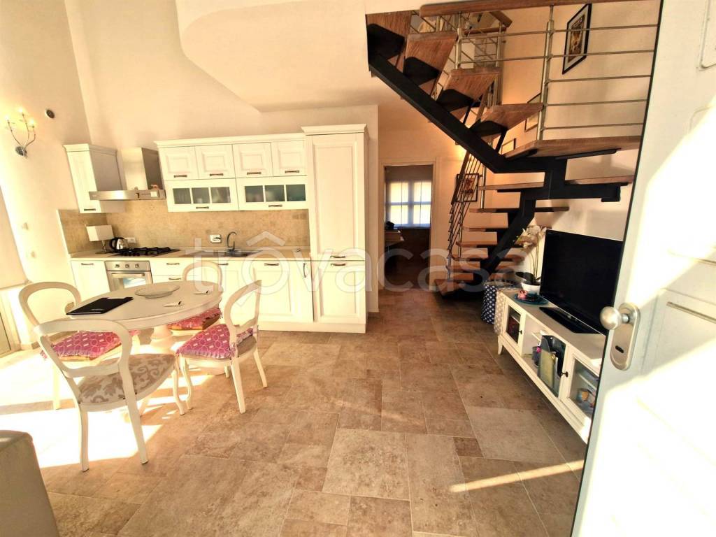 appartamento in vendita a Rosignano Marittimo in zona Castiglioncello